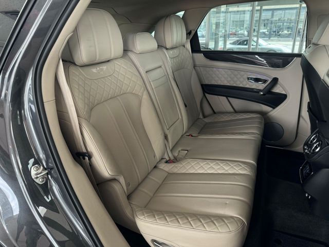 BENTLEY Bentayga Hybrid  Blackline/Rear-Seat Entert.