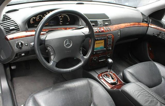 MERCEDES-BENZ S 430 Comand Standhzg Leder seit 2003 gleiche Hd