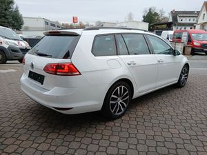 VW Golf VII Variant Highline,SHZ,PANO,KAMERA