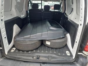 CITROEN Berlingo Kasten Business L1, BENZINER