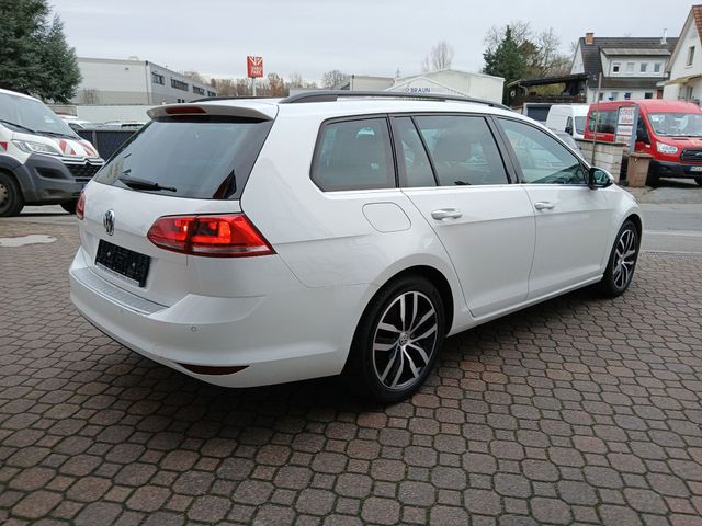 VW Golf VII Variant Highline,SHZ,PANO,KAMERA