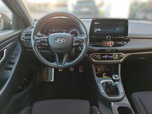 HYUNDAI i30 1.6 CRDi (+48V) / N Line