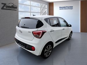 HYUNDAI i10 1.2 / Style / Navi /Keyless /Klimaautomatik