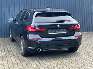 BMW 118 i Aut. 5-Türer/ LED/getöntScheib/Lenkradheiz.