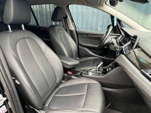 BMW 218 Gran Tourer 218i Aut Gran Tourer Luxury Line /AHK/getöScheib