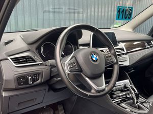 BMW 218 Gran Tourer 218i Aut Gran Tourer Luxury Line /AHK/getöScheib