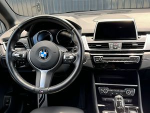 BMW 218 Gran Tourer 218i Aut. Gran Tourer M SPORT /AHK/HiFi/18&quot;M-Rad