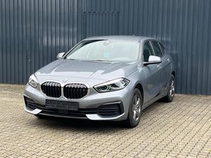 BMW 118 i 5-Türer/ AHK/LED/Lenkradheiz/Navi/Sitzheiz