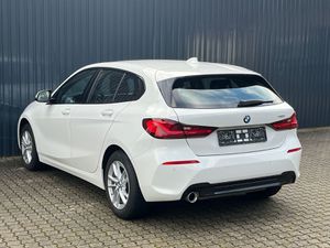 BMW 118 i Aut. SPORT LINE /HiFi/LED/Lenkradheiz/Navi