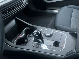 BMW 118 D Autom./ Lenkradheiz/Navi/LED/Sitzheizung