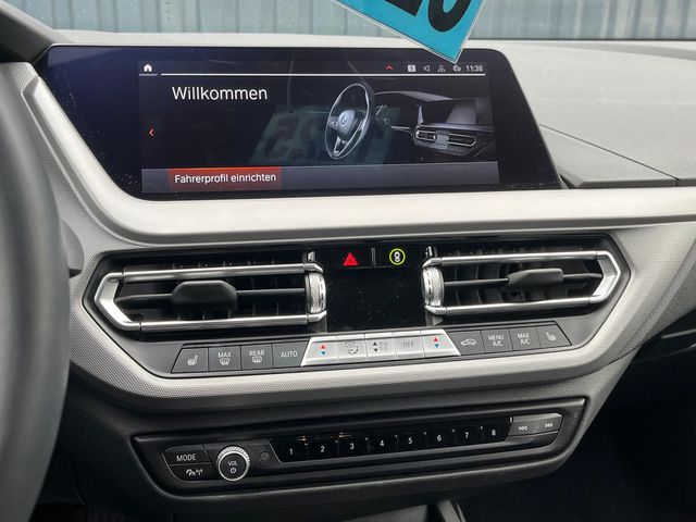 BMW 118 i Autom./ Adap.LED/Lenkradheiz/Komfortzugang