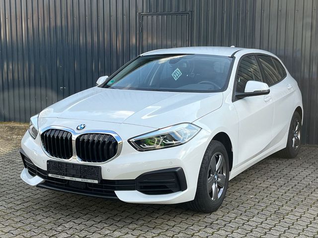 BMW 116 i 5-Türer/ Lenkradheiz/Navi/LED/CarPlay/Sitzh