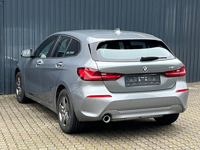 BMW 118 i 5-Türer/ AHK/LED/Lenkradheiz/Navi/Sitzheiz