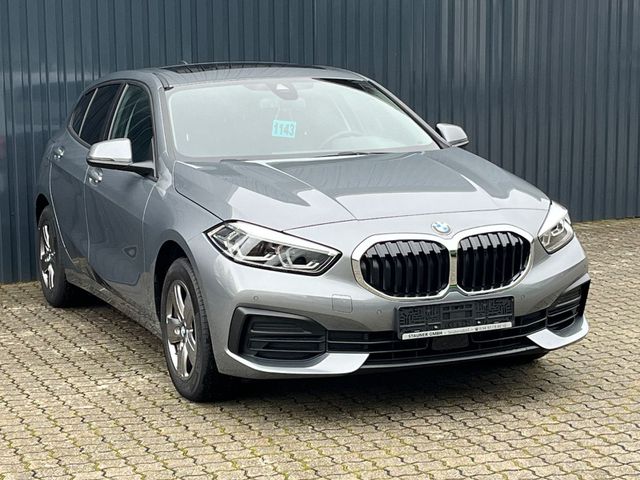 BMW 116 i 5-Türer/ GlasDach/Kamera/Lenkradheiz/LED