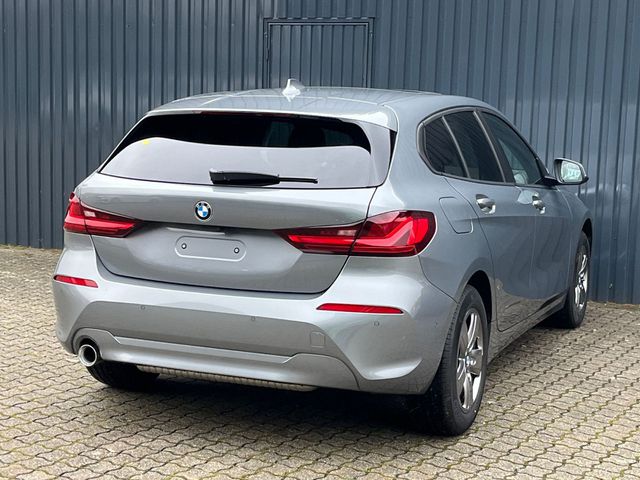 BMW 116 i 5-Türer/ GlasDach/Kamera/Lenkradheiz/LED