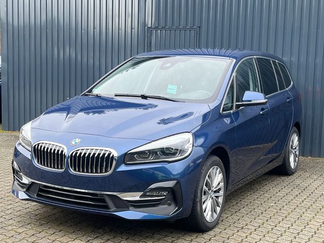 BMW 218 i Aut. Gran Tourer LUXURY LINE /AHK/7.Sitzer