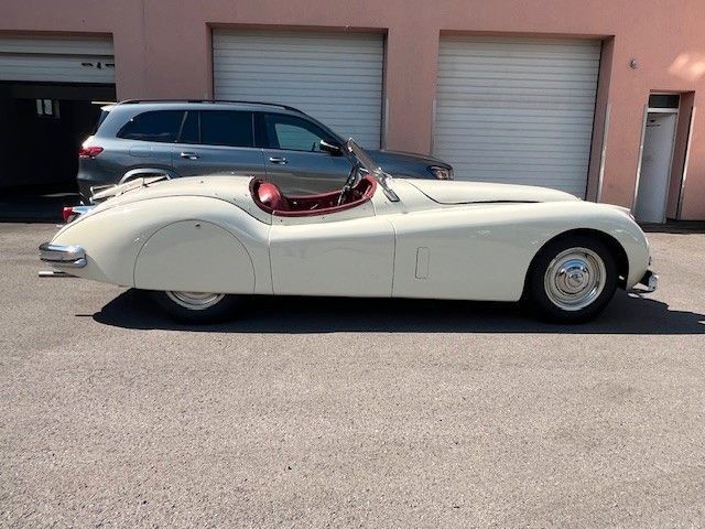 JAGUAR XK 140 Roodster LHD