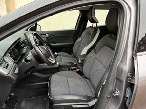 RENAULT Captur TCe 100 Intens