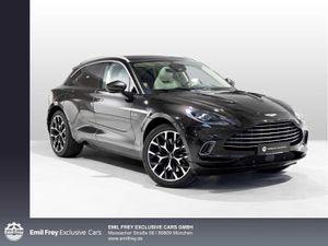 ASTON MARTIN DBX