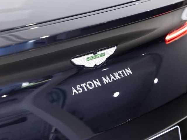 ASTON MARTIN DB11