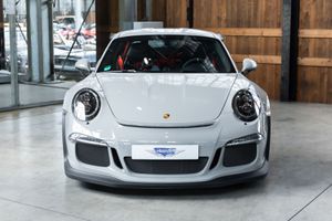 PORSCHE 991