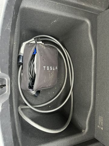 TESLA Model 3 Standard Plus RWD 100kw