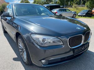 BMW 730