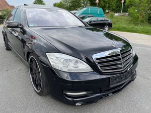 MERCEDES-BENZ S 400