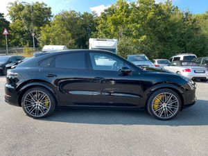 PORSCHE Cayenne Coupe Turbo VOLL/PORSCHE GARANTIE/KERAMI