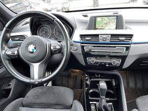 BMW X1 Baureihe  xDrive 20 i M Sport/PANORAMA/1.HA