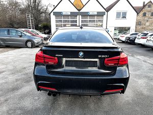 BMW 330 i xDrive Sport Line/M-Performance/SSD/NAVI