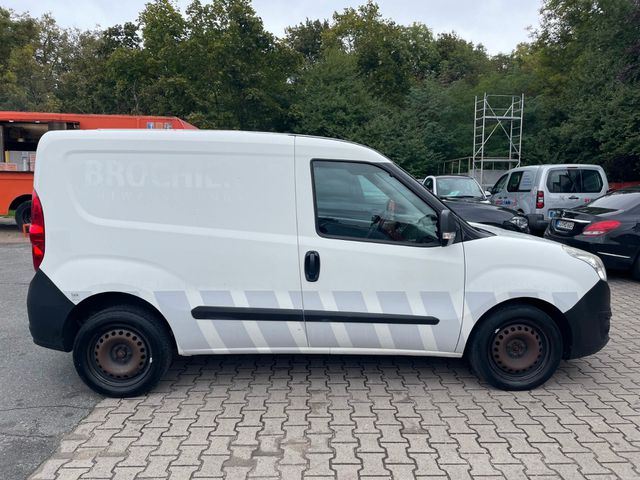 OPEL Combo D Kasten L1H1 2,4t/ANHÄNGERKUPPLUNG/135PS/