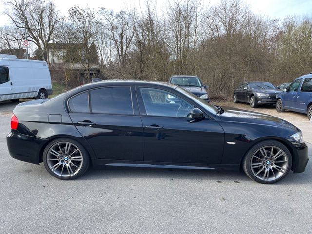 BMW 318 Baureihe d/M-PAKET/XENON/AHK/18&quot;TOP&quot;/SHZ/