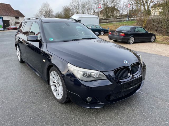 BMW 530 i"TOP"M-SPORT/PANORAMA/HEAD-UP/NAVI PROFF/AHK
