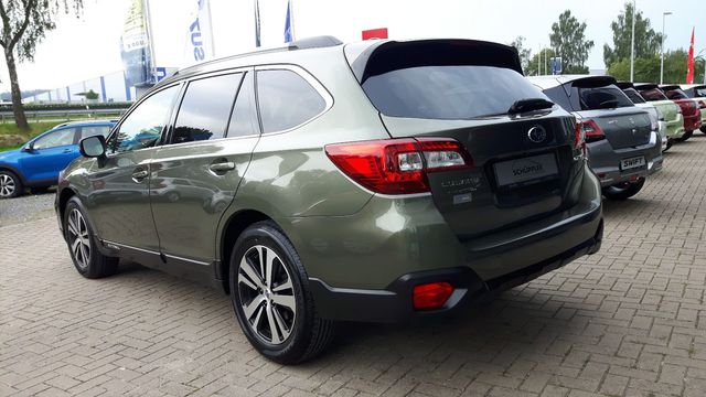 SUBARU Outback