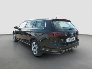 VW Passat Variant