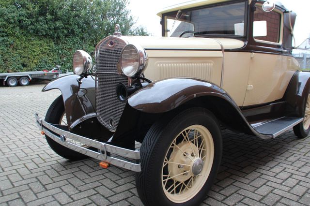 FORD Andere Model A Sportcoupe RHD, mit Schwiegermuttersitz!