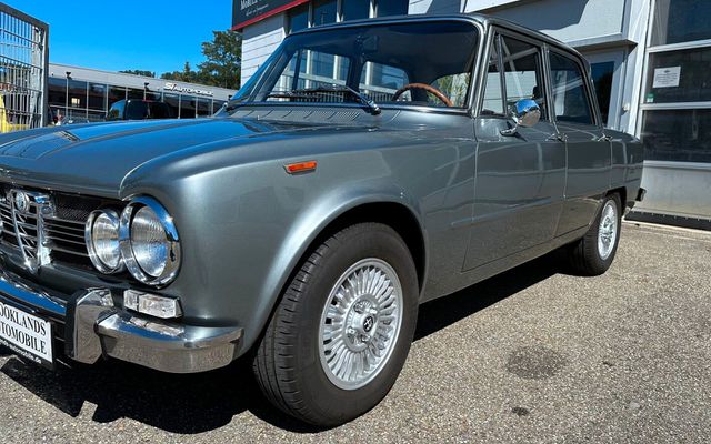 ALFA ROMEO Giulia Super 1300