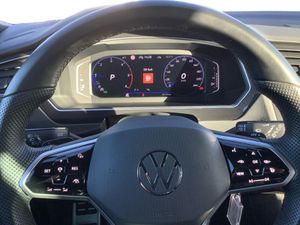 VW Tiguan 2.0 TDI DSG R-Line 4M. AHK ACC Matrix Kamera