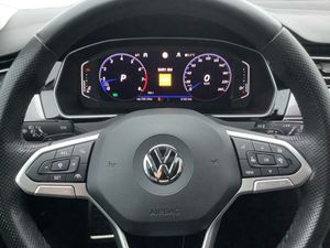 VW Passat Alltrack 2.0 TSI DSG 4M. AHK ACC Pano Kamera