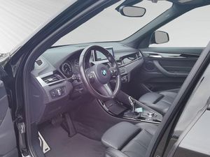 BMW X1 sDrive 18 d M Sport AHK PANO LED LEDER APPLE X1