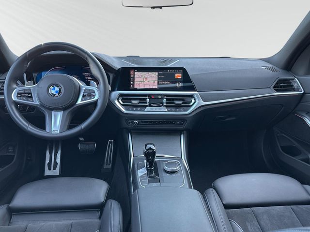 BMW 320 d xDrive M Sport HUD PANO LIVE COCKPIT 320