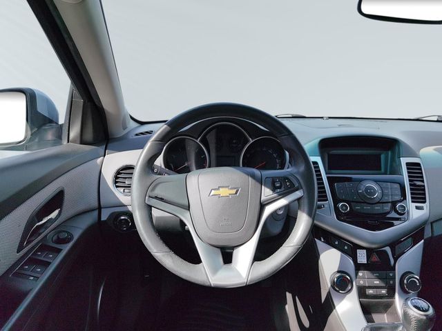 CHEVROLET Cruze LS 