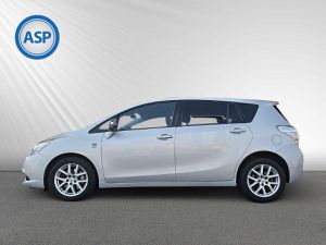TOYOTA Verso 2.2 D-4D KAT Verso