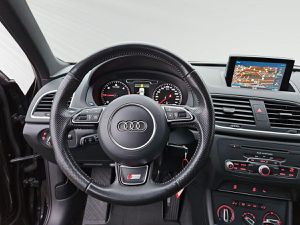 AUDI Q3 2.0 TDI  XENON NAVI LEDER "S LINE" Q3