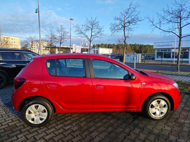 DACIA Sandero Comfort SCe 75 Klima Einparkhilfe Allwetterreifen