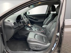 HYUNDAI i30 1.4 SW Premium