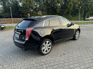 CADILLAC SRX