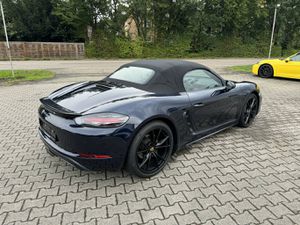 PORSCHE 718 Boxster