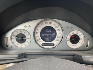 MERCEDES-BENZ E 500 *Distronic,Panorama,Leder,Navi,Xenon*